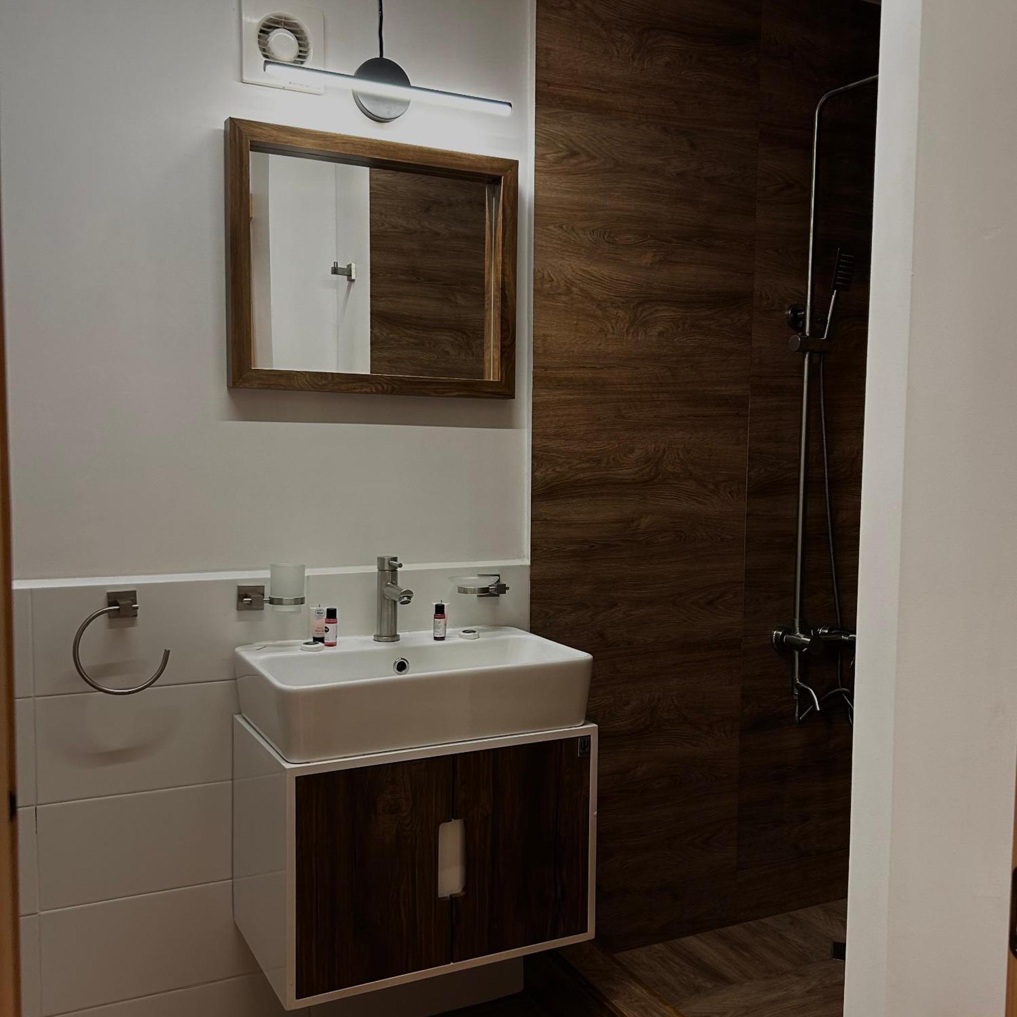 Boutique Hotel מסטיה מראה חיצוני תמונה